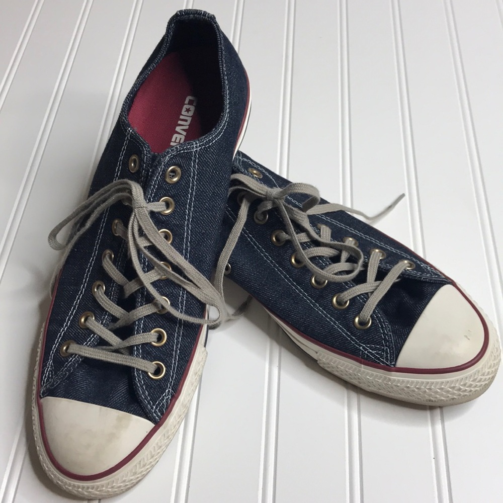 Converse all stars